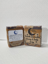 Load image into Gallery viewer, French Lavender Honey &amp; Oats Slim Soap
